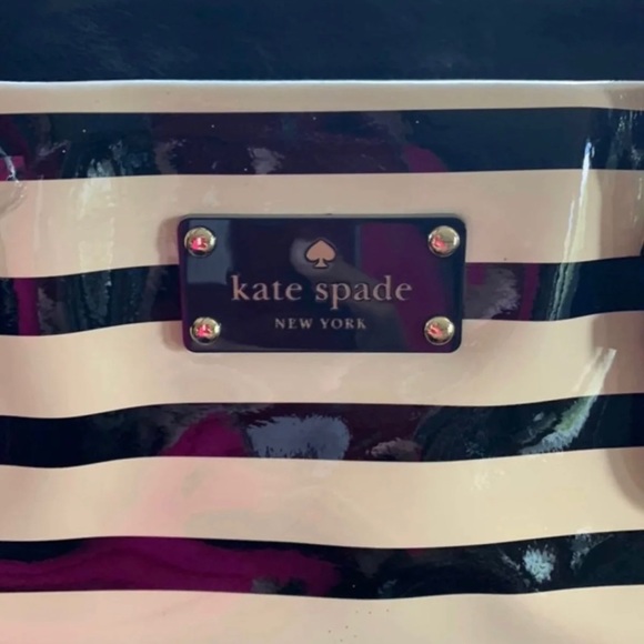 KateSpade NewYork Black/Creme StripedLeather Purse - Picture 12 of 14